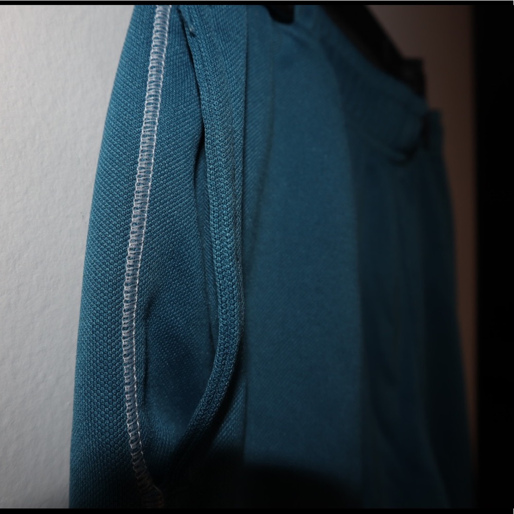 Women Sport Reebok Shorts - Picture 8 of 11